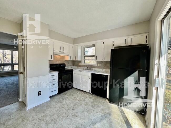 Foto del edificio - 6109 N Broadway