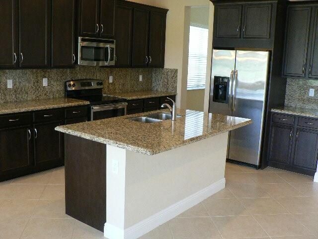 Building Photo - 2805 Bellarosa Cir