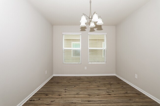 Foto del edificio - 16738 N Gull Dr