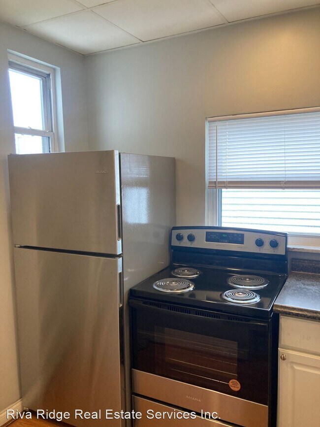 Building Photo - 3 br, 1 bath House - 110 Frederick Street