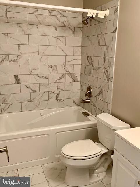 Building Photo - 15131 Catalpa Ct