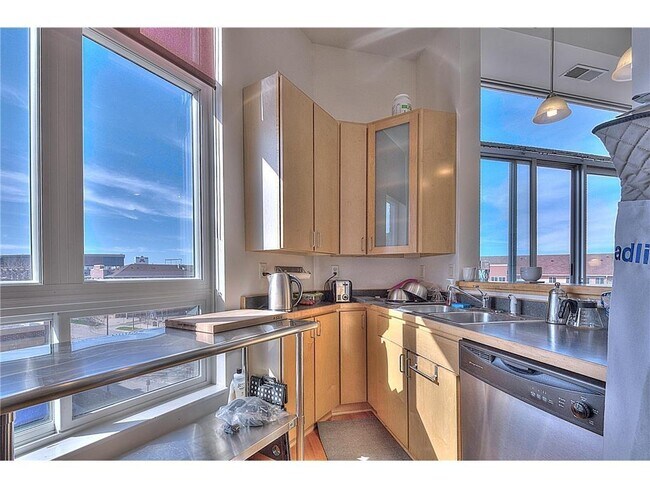 Foto del edificio - 2600 University Ave SE