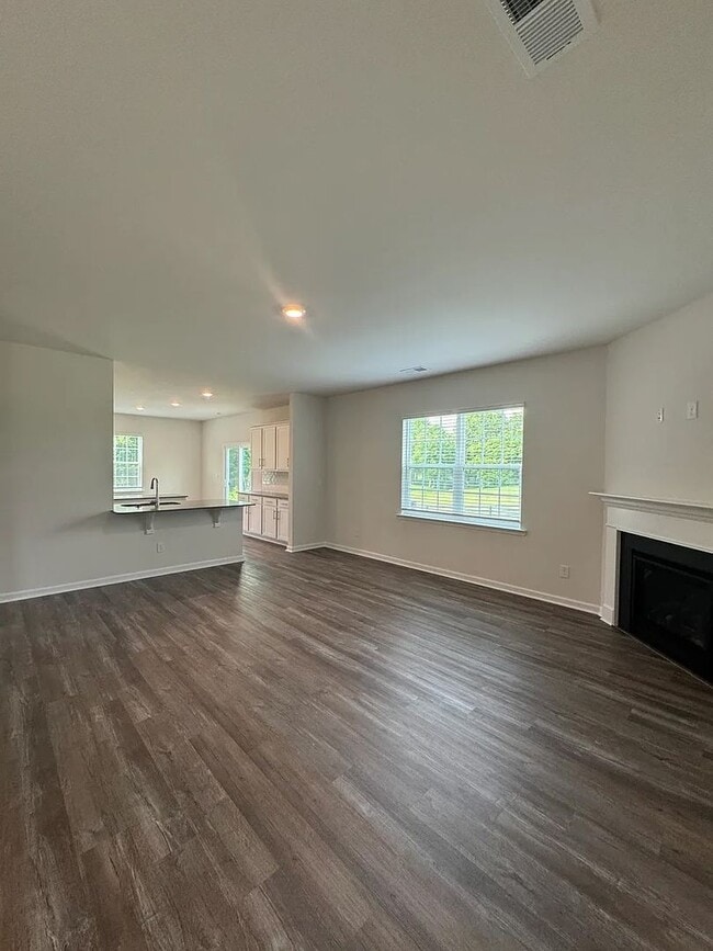 Foto del edificio - Brand New 4BR/2.5BA Single Family Home
