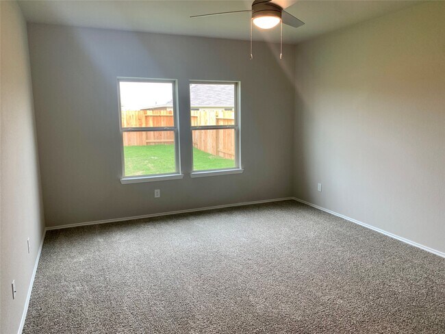 Building Photo - 4227 Isoletta Ct