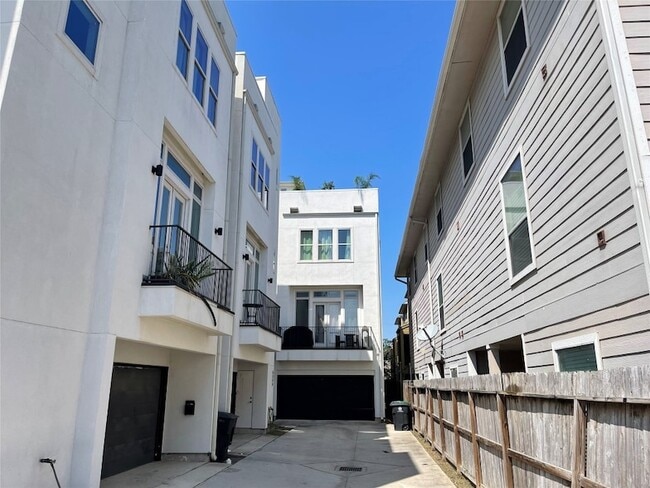 Photo - 5306 Eigel St Apartment