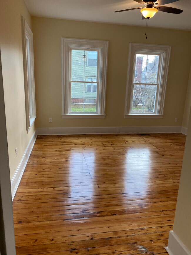 Foto del edificio - 1971 Northampton St