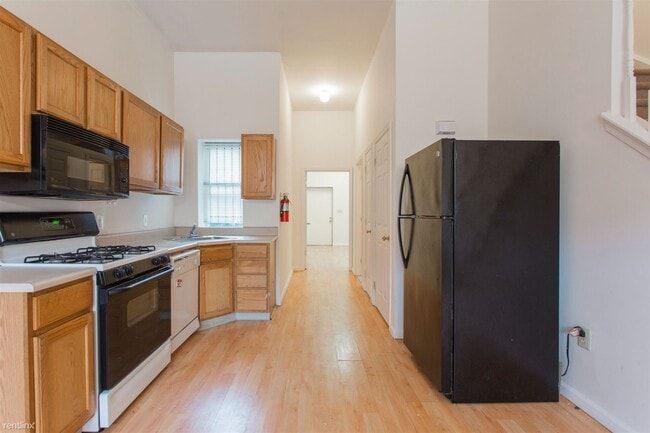 Building Photo - 4 br, 2 bath House - 1525 N Bouvier St