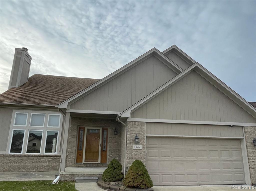 Primary Photo - 49263 Stratford Dr
