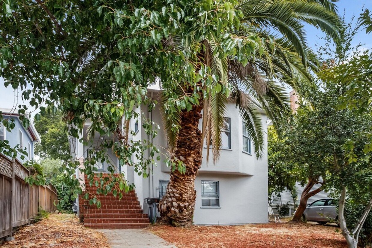 Foto principal - Fantastically Located Garden Apartment
