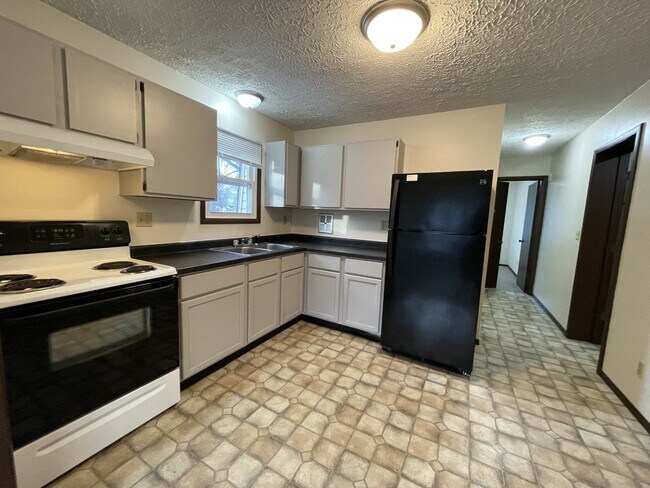 Foto del edificio - 407 N. Parker St