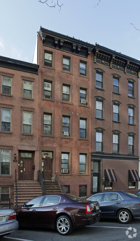 Foto del edificio - 330 Hudson St