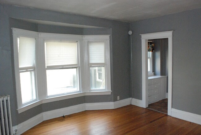 Living Room - 27 Harper St