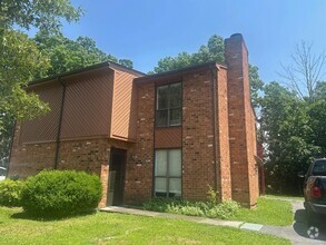 Building Photo - 5309 Century Dr