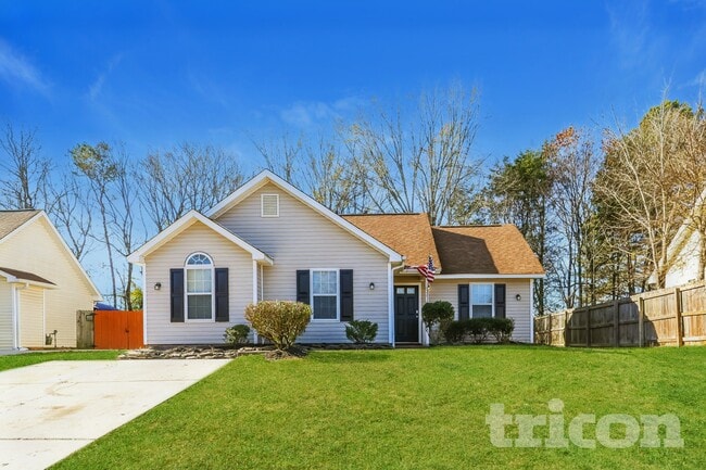 Building Photo - 1026 Summit Hills Dr