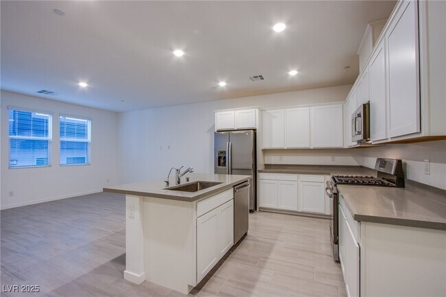 Foto del edificio - 139 Aqua Cmns