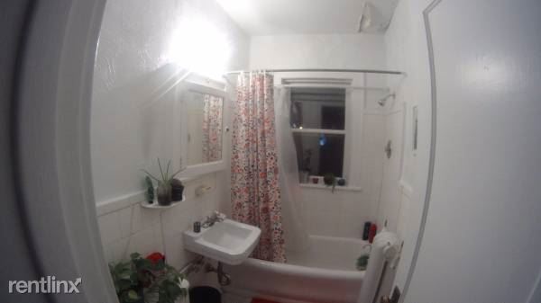 Primary Photo - 2216 Garfield Ave