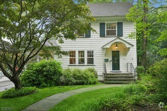 Building Photo - 26 Macopin Ave
