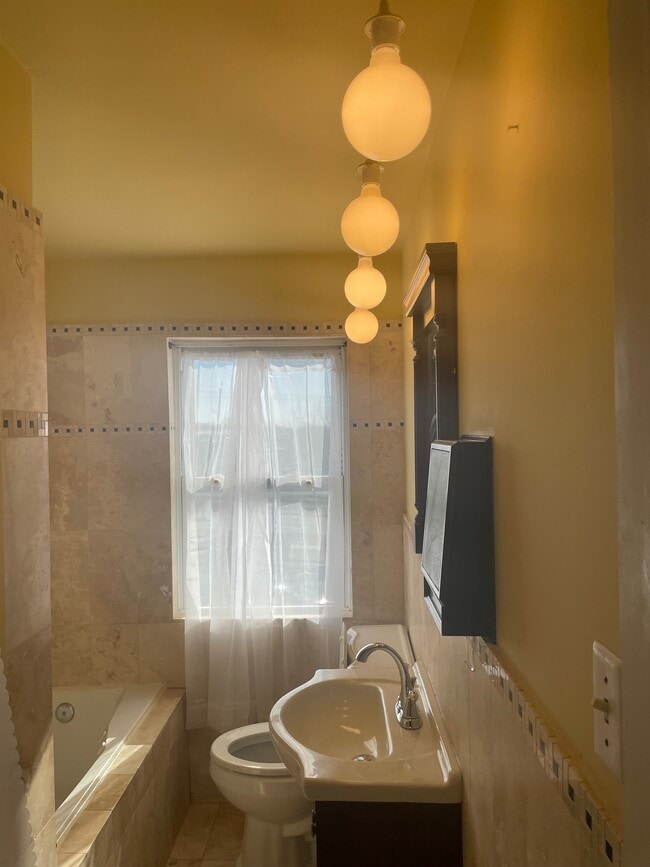 Foto del edificio - 7006 Eastern Ave