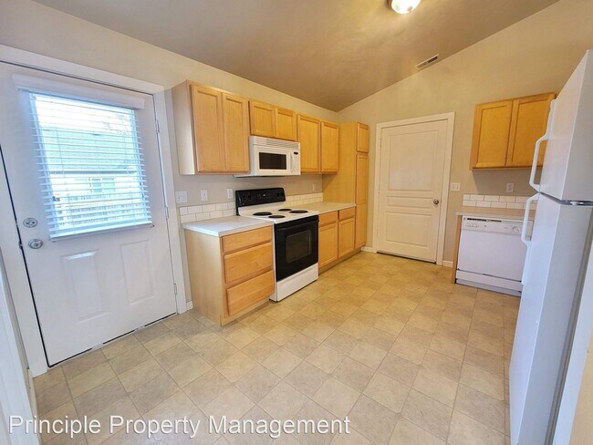 Foto del edificio - 3 br, 2 bath House - 24883 Kingpin Lp