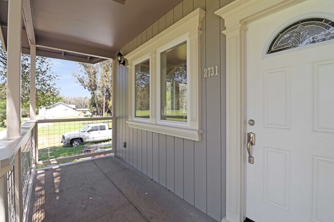Foto del edificio - 2731 Stony Point Rd