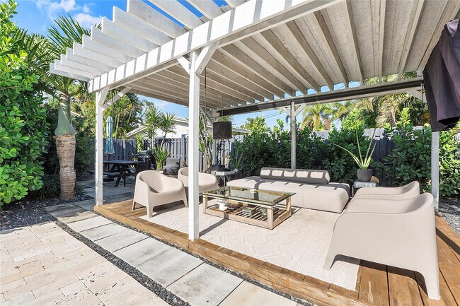 Foto del edificio - 5260 NE 17th Terrace