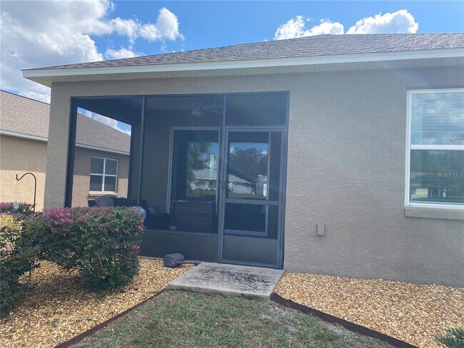 Foto del edificio - 9839 SW 99th Loop