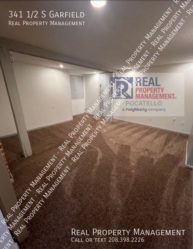 Building Photo - 341 1/2 S Garfield-
