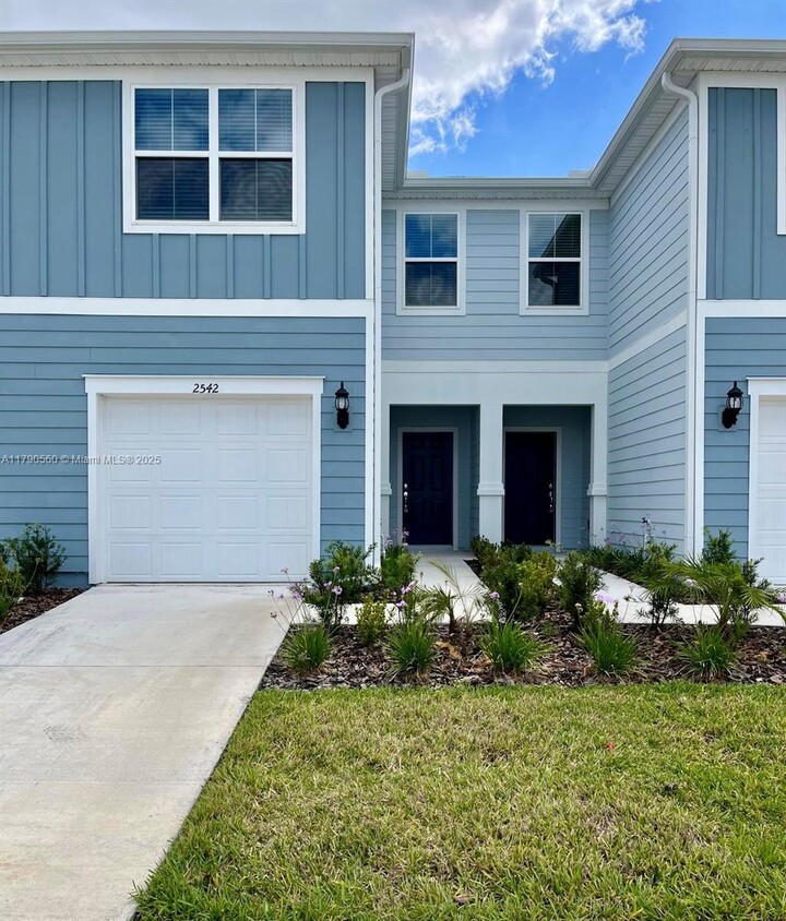 Foto principal - 2542 Winsome Wy