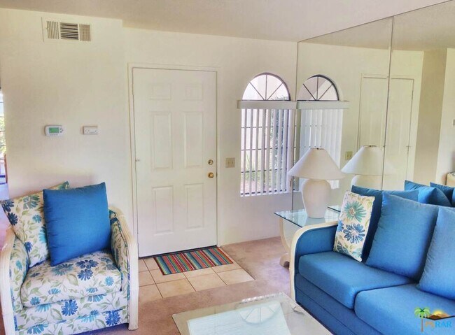 Foto del edificio - 2701 E Mesquite Ave