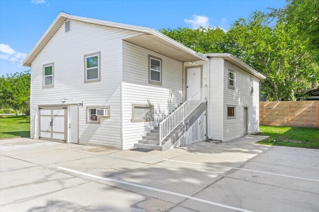 Building Photo - 28 Sebastian Ave