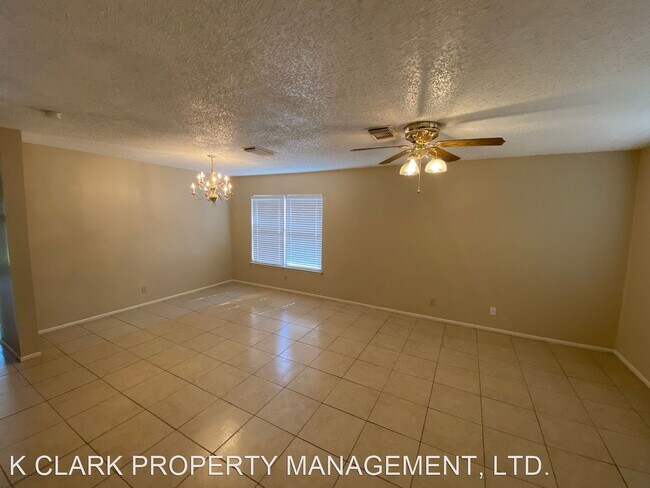 Building Photo - 4 br, 2.5 bath House - 8123 MESCAL TRAIL