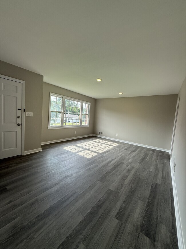 Foto del edificio - 2332 3rd St NW