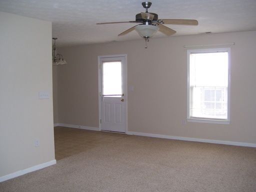 Foto del edificio - 111 Kestrel Ct