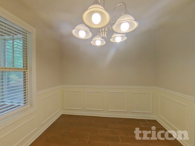 Foto del edificio - 1011 Buckeye Ln