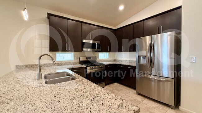 Foto del edificio - 7605 Thimble Peak