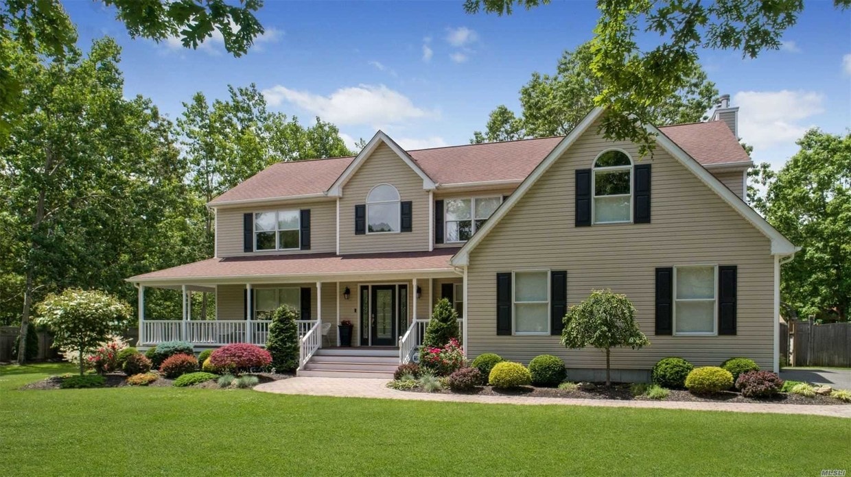 238 Radio Ave, Miller Place, NY 11764 House Rental in Miller Place