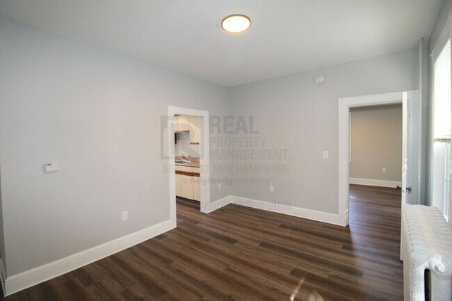 Foto del edificio - 285 Richards Ave