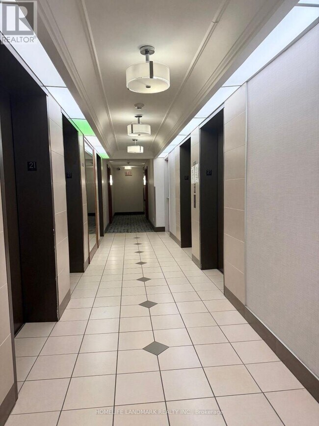 Building Photo - 68 Corporate Dr