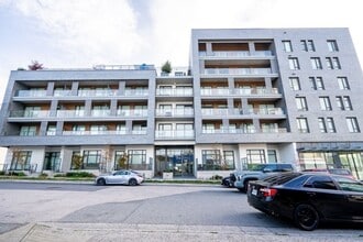 Building Photo - 8888 Osler St