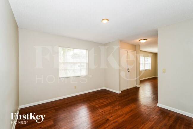 Building Photo - 3816 Fieldflower Ct