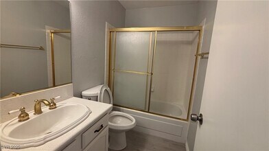 Building Photo - 4151 Gannet Cir