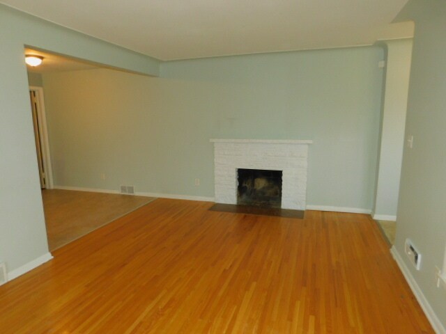 Building Photo - 6037 Blaisdell Ave