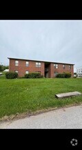 Building Photo - 121 N Brand St