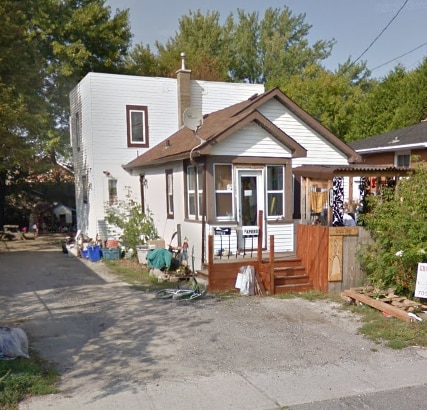 Primary Photo - 394 Bond St