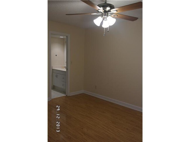 Foto del edificio - 8019 NW 15th Mnr