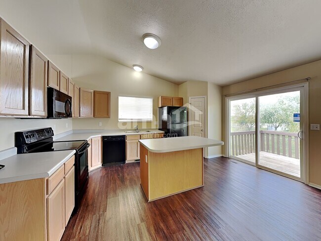 Building Photo - 2456 S 2940 W