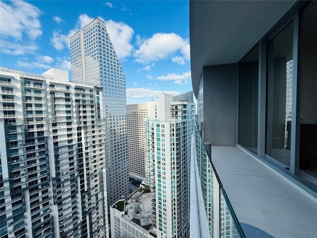 Foto del edificio - 300 Biscayne Blvd Way