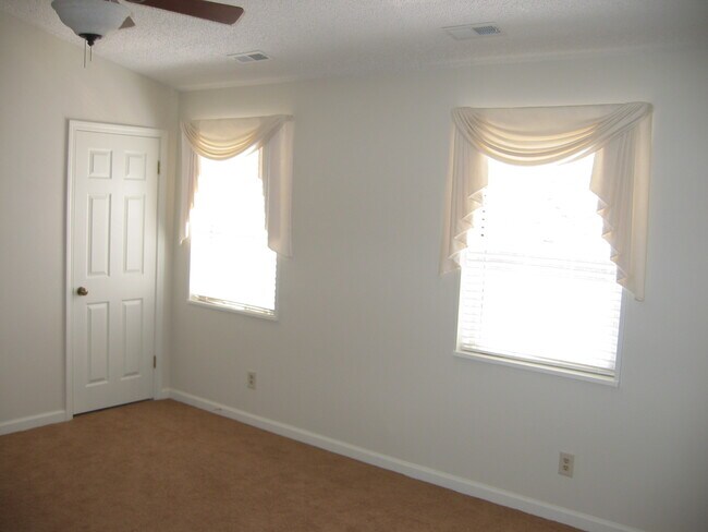 Living Room with large closet. - 8937 Cardinal Ter