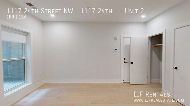 Building Photo - 1117 24th St NW