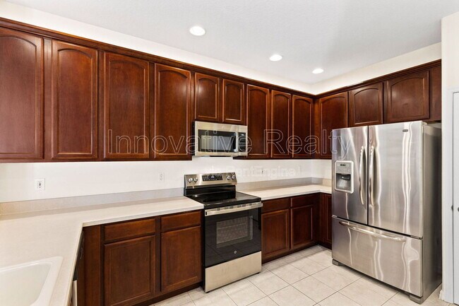 Foto del edificio - 17321 Promenade Dr